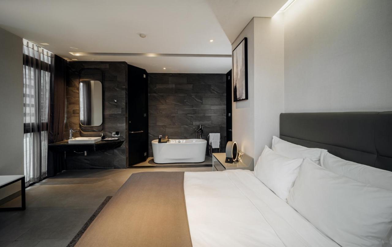 M Hotel Saigon Hô Chi Minh-Ville Extérieur photo